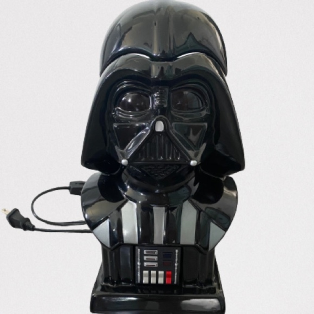 Scentsy Darth Vader Warmer